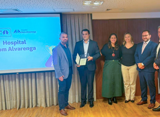 Hospital recebe prêmio da Seguros Unimed