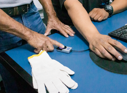 Hospital implanta biometria para retirada de EPI