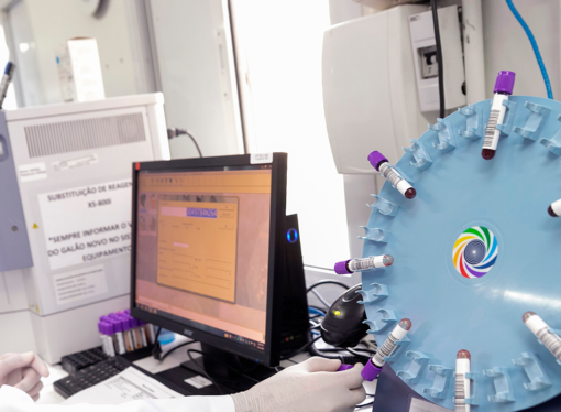 Novo espaço para laboratório de análises clínicas é inaugurado