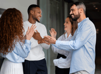 Ação de troca de elogios entre colaboradores é realizada pela CIPA