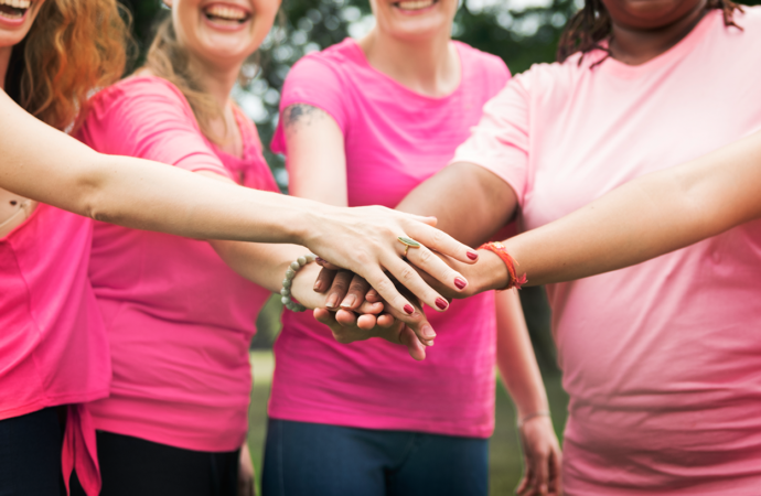 Outubro Rosa: mês da conscientização sobre os cuidados com a saúde da mulher